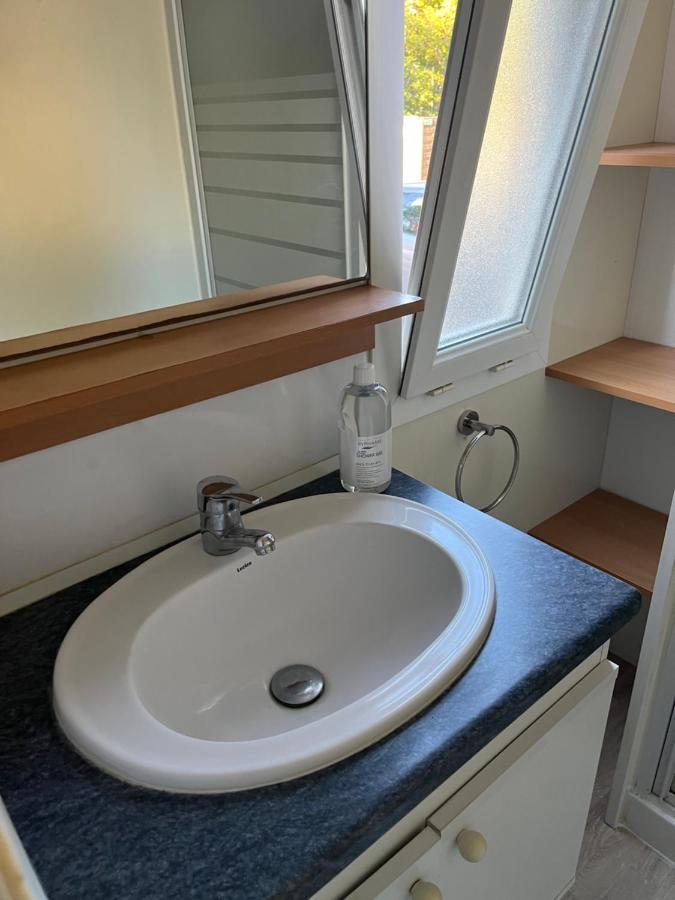 Mobil Home Bungalow 6 Personnes Villeneuve Loubet Plage Marina Baie Des Anges Exterior photo