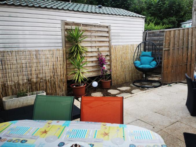 Mobil Home Bungalow 6 Personnes Villeneuve Loubet Plage Marina Baie Des Anges Exterior photo